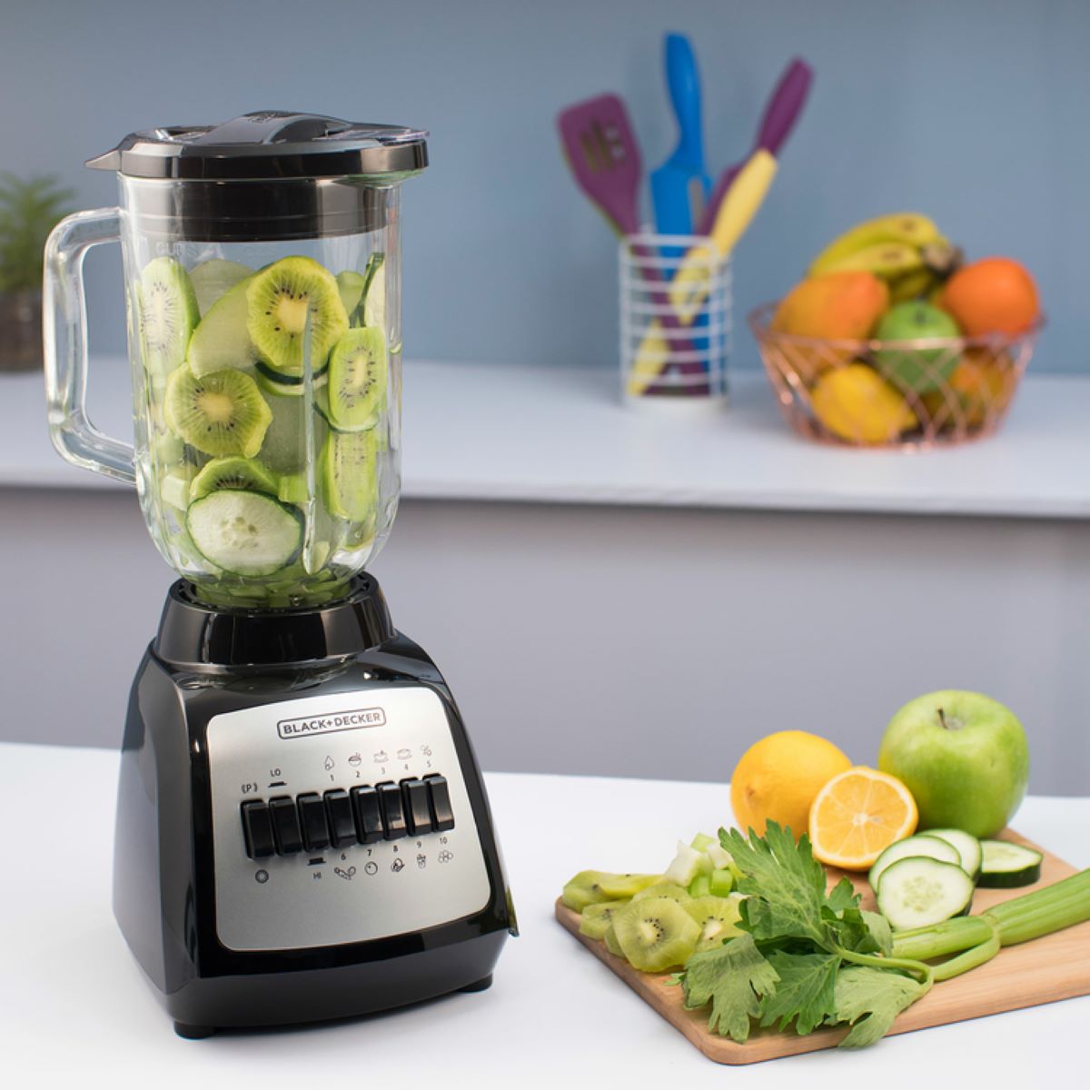 Licuadora BLACK DECKER BLBD210GB Dura Pro 10 Velocidades Negra